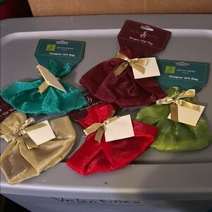 Jaclyn Smith Designer Gift Bags Set